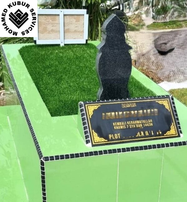 10 Inch Dapur Kubur with Artificial Grass and Granite Headstone